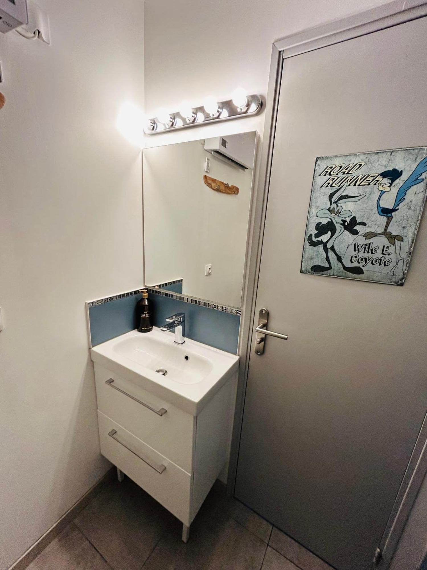 Estudio 1Ere Ligne Vue Mer ,Place De Parking Privee Acces A La Plage De La Residence 3Eme Etage Палава-ле-Фло Екстериор снимка