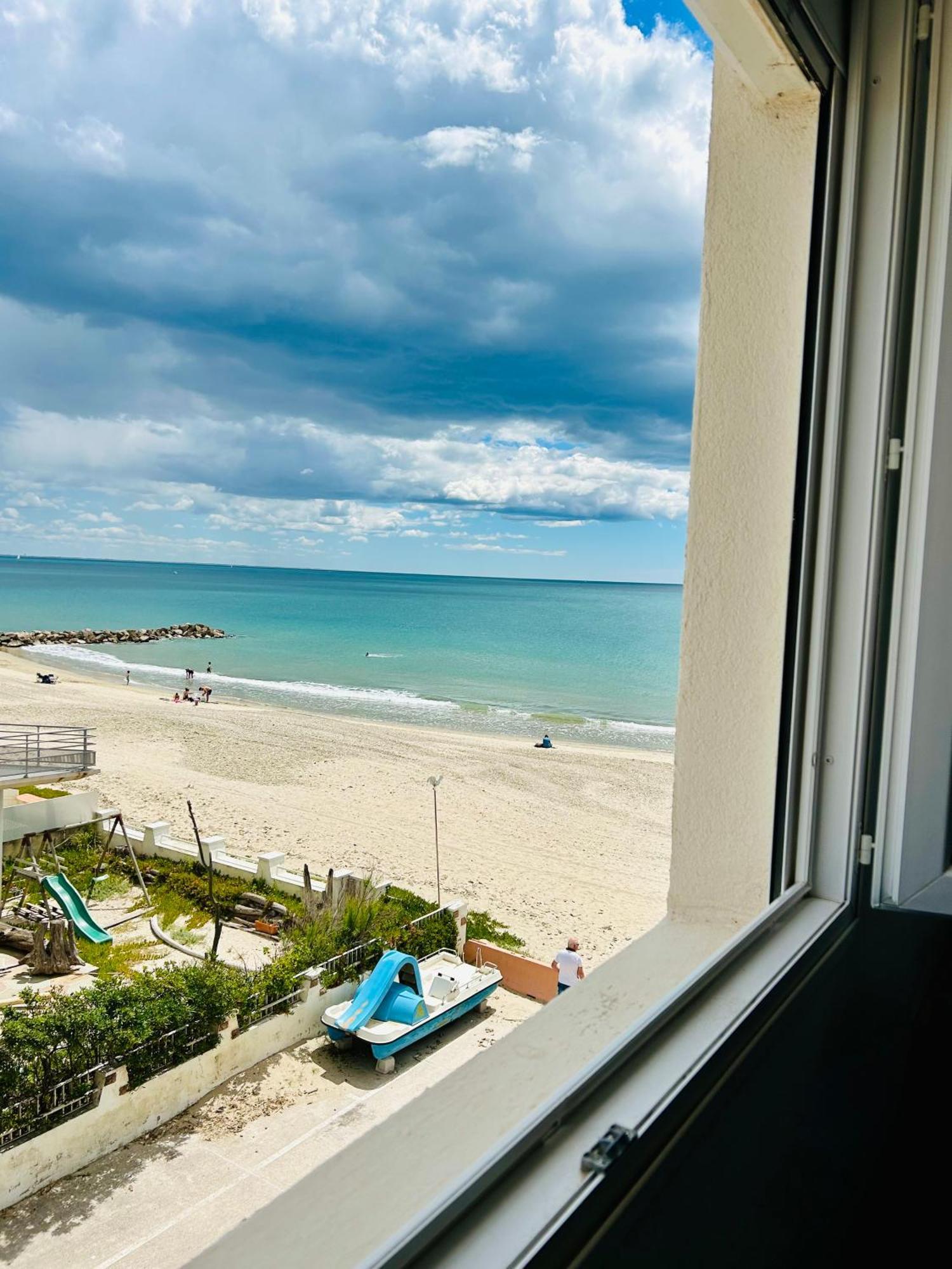Estudio 1Ere Ligne Vue Mer ,Place De Parking Privee Acces A La Plage De La Residence 3Eme Etage Палава-ле-Фло Екстериор снимка